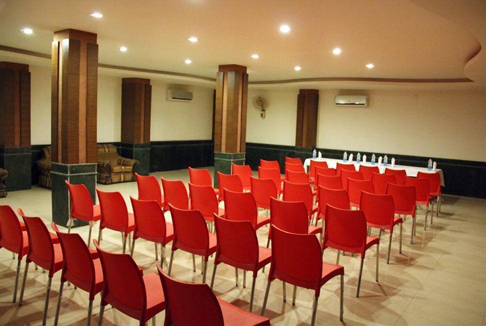 Namaskar Residency Ξενοδοχείο Αμριτσάρ Εξωτερικό φωτογραφία